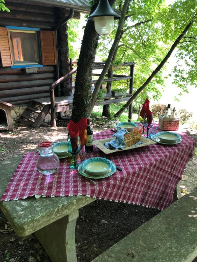 B&B Le Corone - Chalet Nel Bosco Cavalo Eksteriør bilde